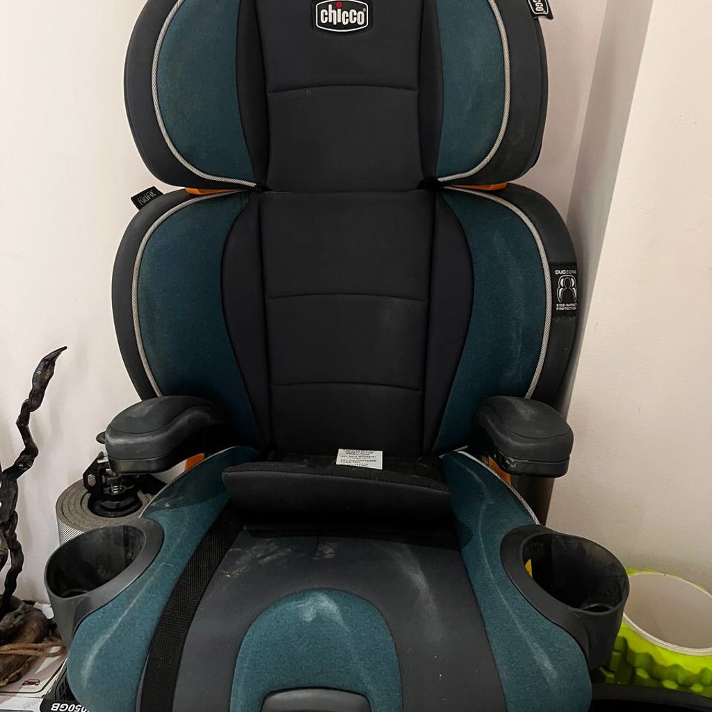 Детское автокресло Chicco KidFit