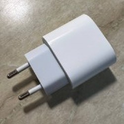 Адаптер питания Apple USB-C 20 Вт - фото 3