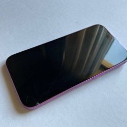 IPhone 16 - фото 3