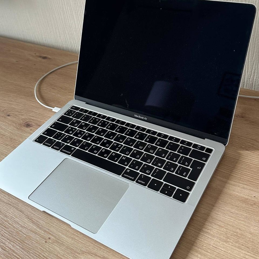 MacBook Air 13” 2019