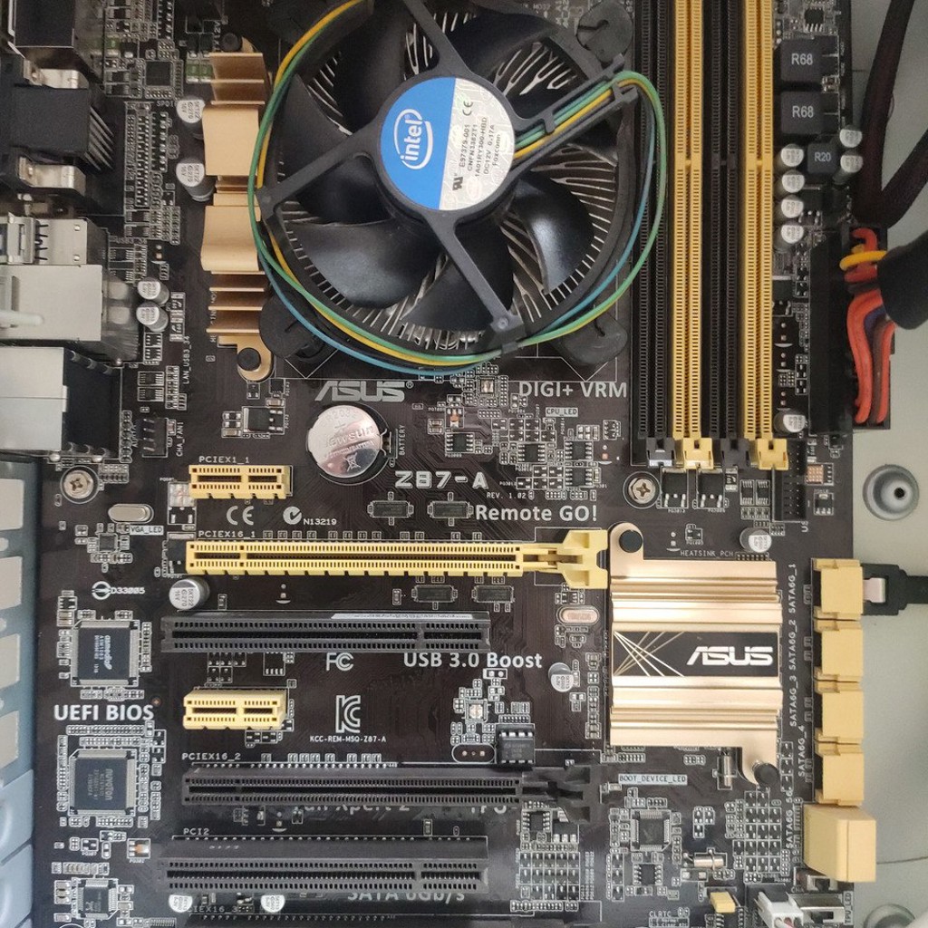 Материнская плата ASUS Z87-A