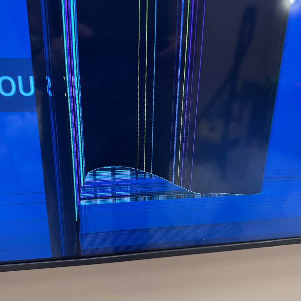 TV Samsung 65” AU7100