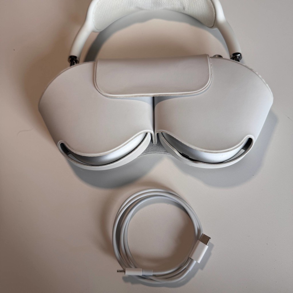 Apple AirPods Max