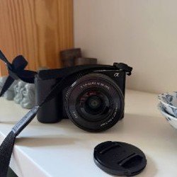 Камера Sony ZV-E10 - фото 3