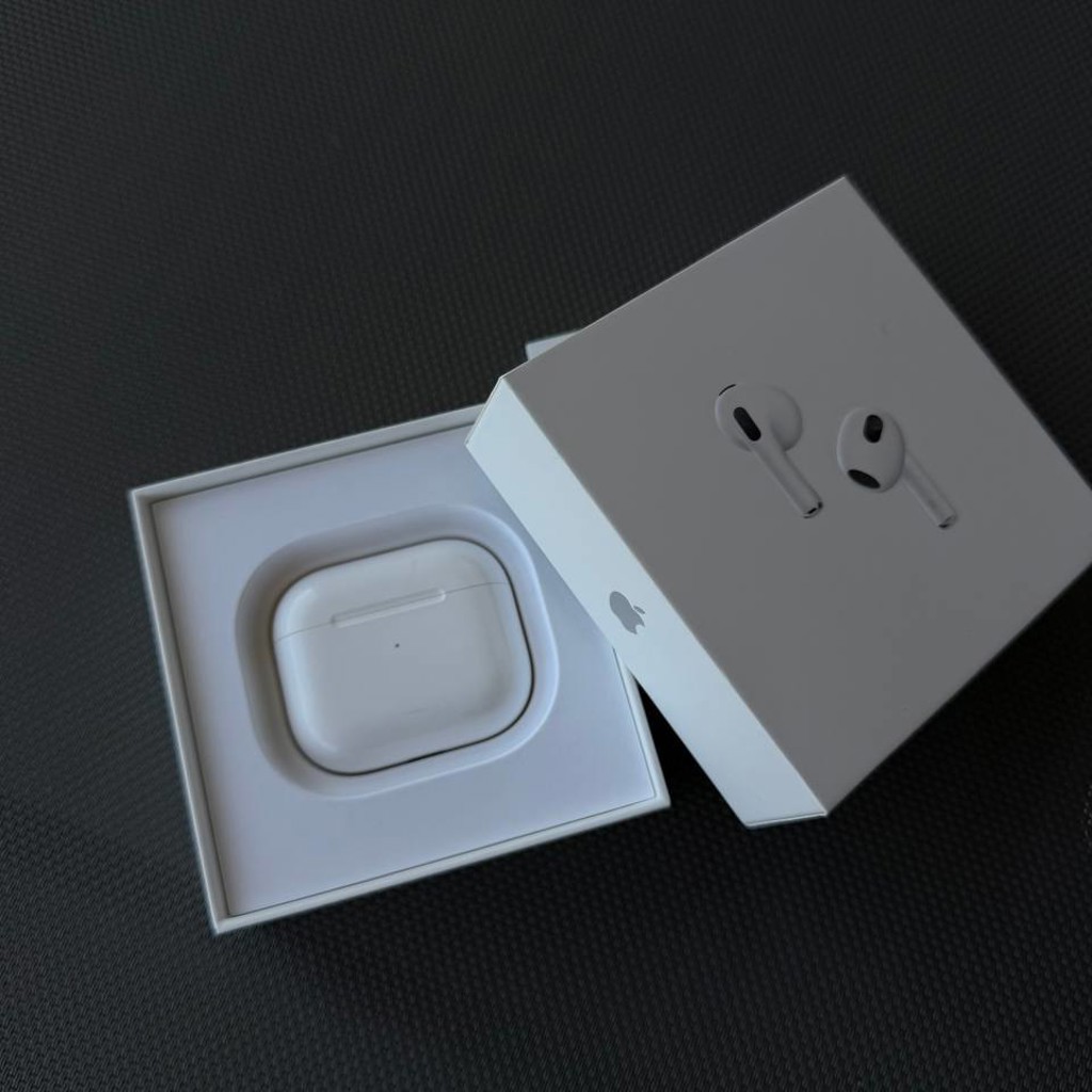 Apple AirPods 3rd Generation