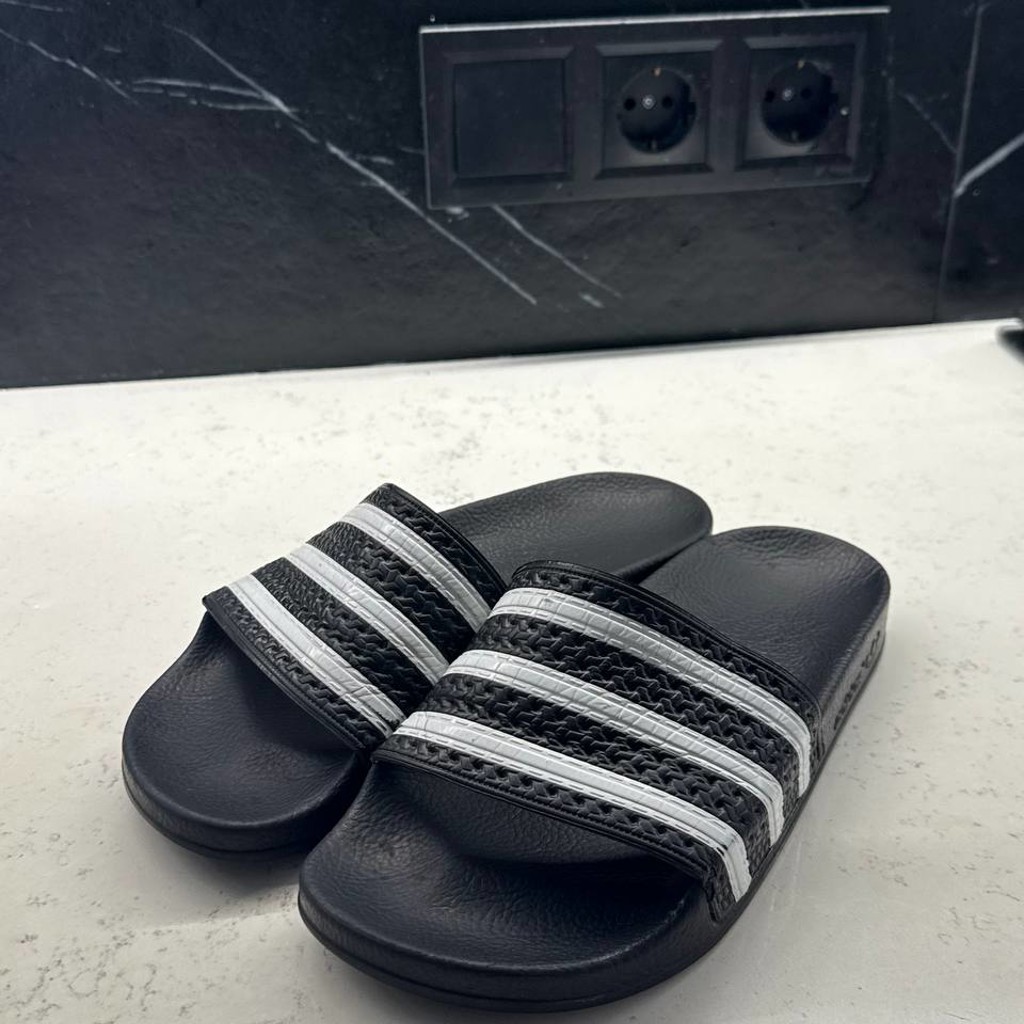 Тапочки adidas