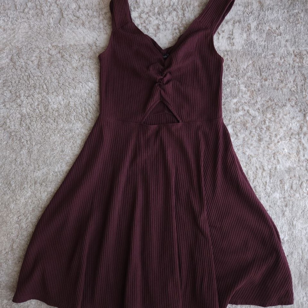 Платье бордовое Abercrombie & Fitch
