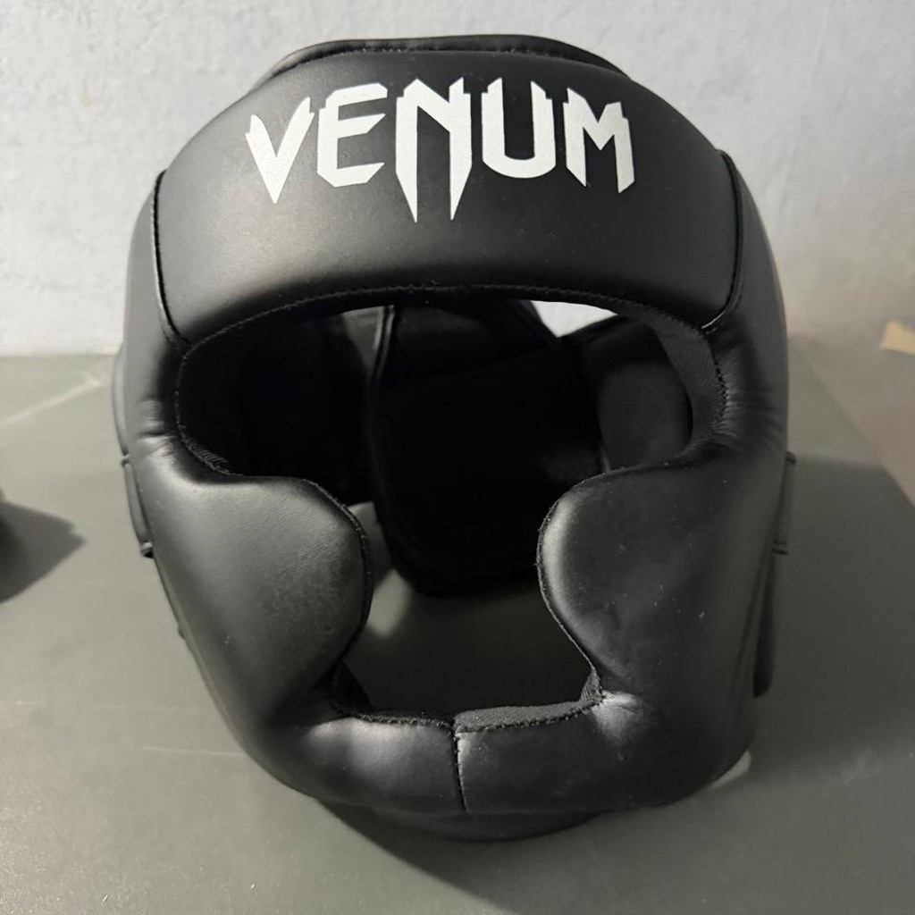 Боксерский шлем Everlast
