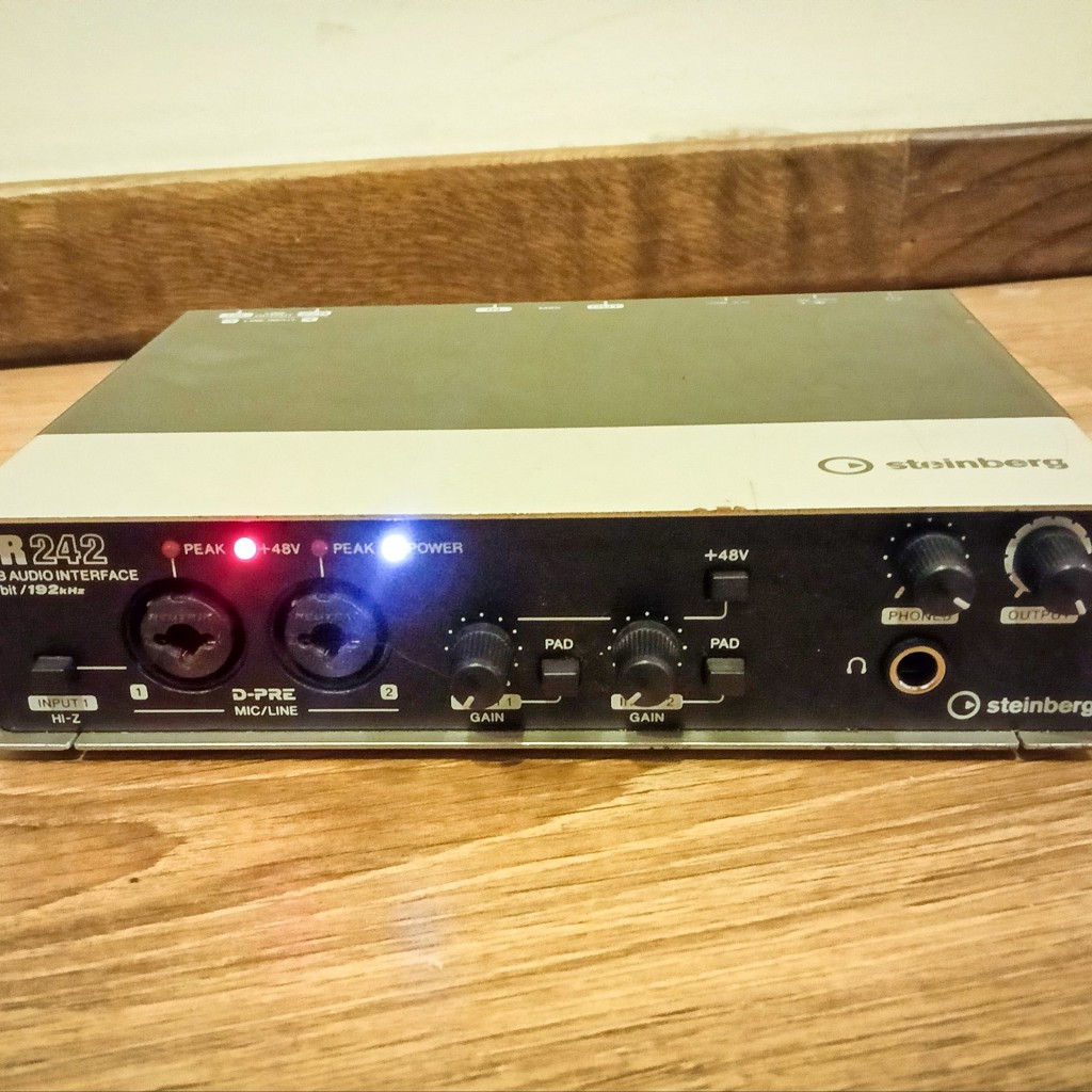 Звуковая карта Steinberg UR 242