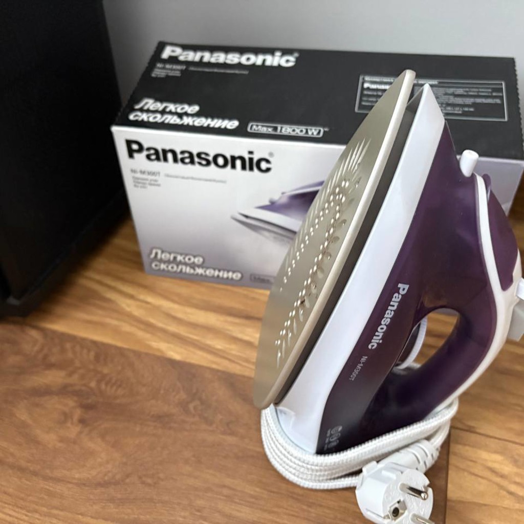 Утюг Panasonic