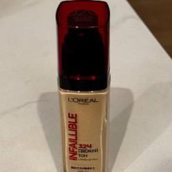 Тональная основа L’Oréal - фото 2