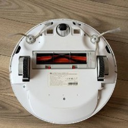 Робот-пылесос Xiaomi Mi Robot Vacuum-Mop Essential - фото 3
