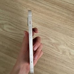 IPhone 14 - фото 4