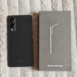 Samsung Galaxy S25 Edge - фото 2