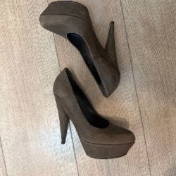 Туфли YSL Aliama Pump 105 - фото 2