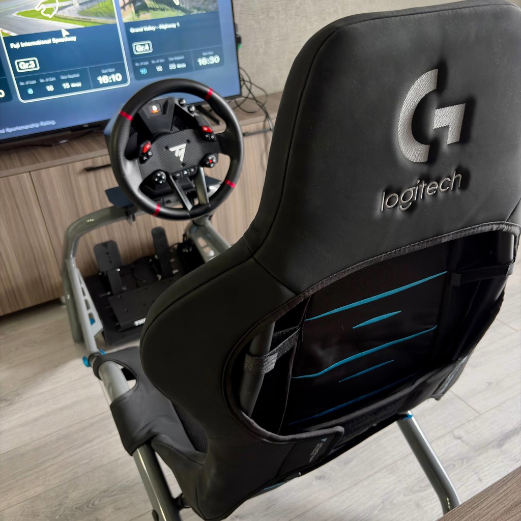 Кокпит Playseat Trophy