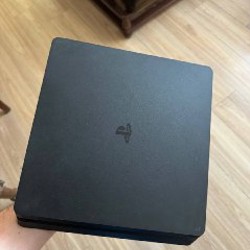 PlayStation 4 slim - фото 3