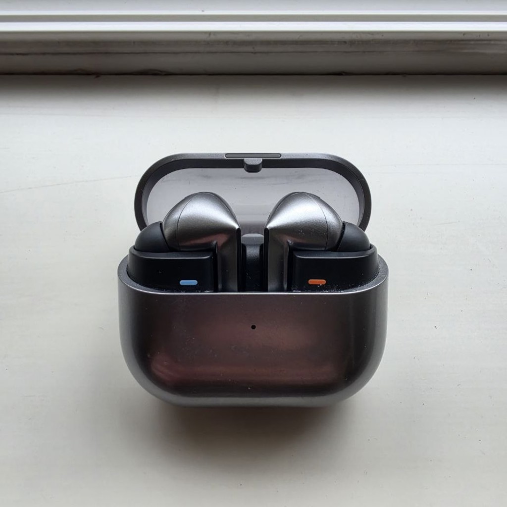 Наушники Samsung Galaxy Buds 3 Pro