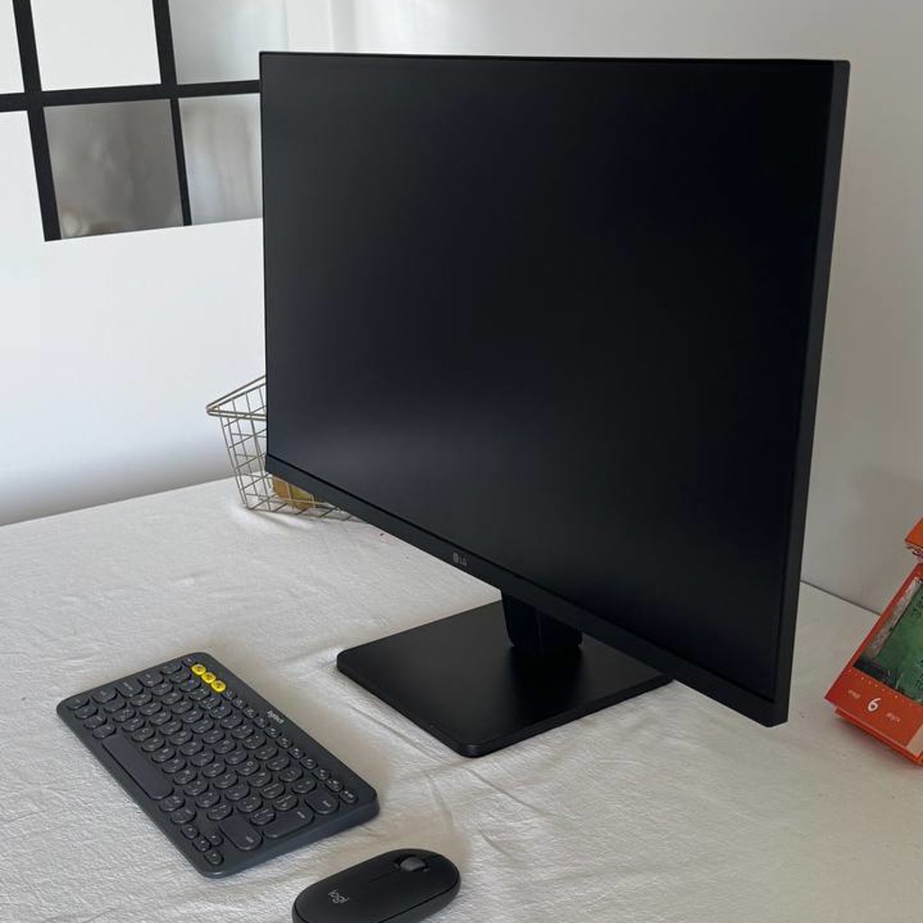 Монитор LG 27MR400-B