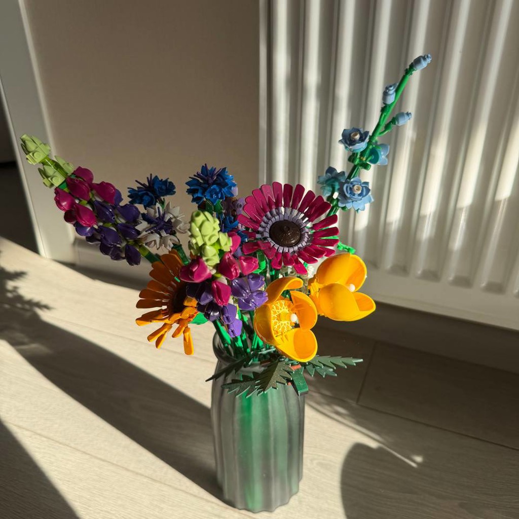 Lego Bouquet