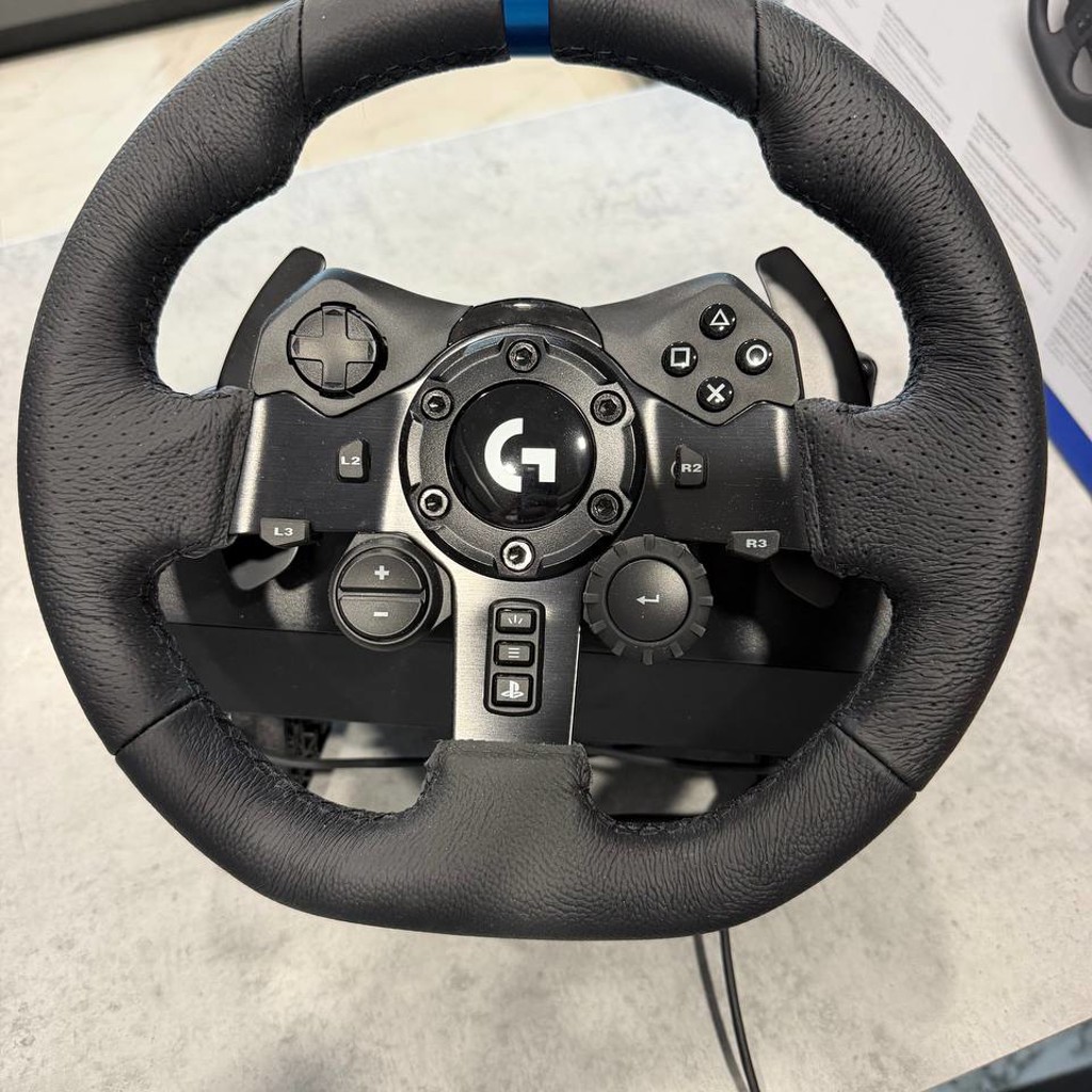 Logitech G923 TRUEFORCE