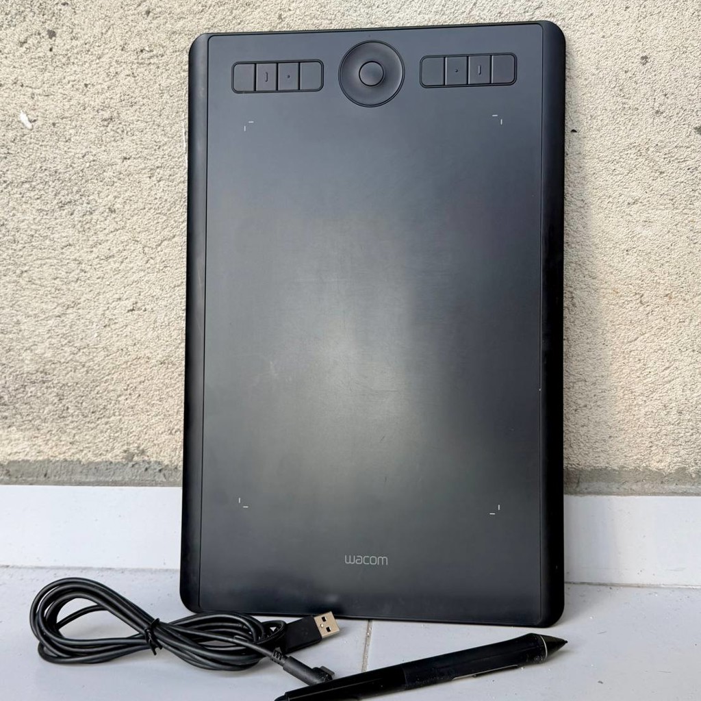 Графический планшет Wacom Intuos Pro M