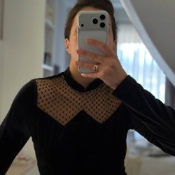 Платье из мягкого черного бархата - фото 3