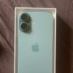 IPhone 16 - фото 2