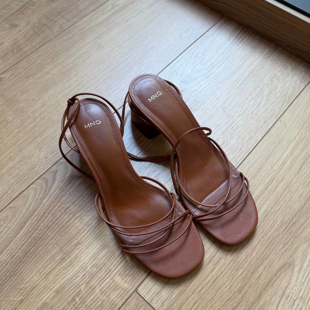 Босоножки Mango