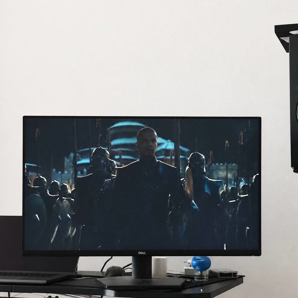 Монитор Dell SE3223Q