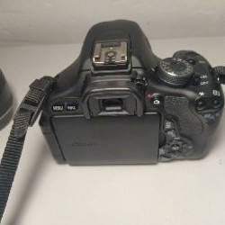 Фотоаппарат Canon EOS 600D - фото 3