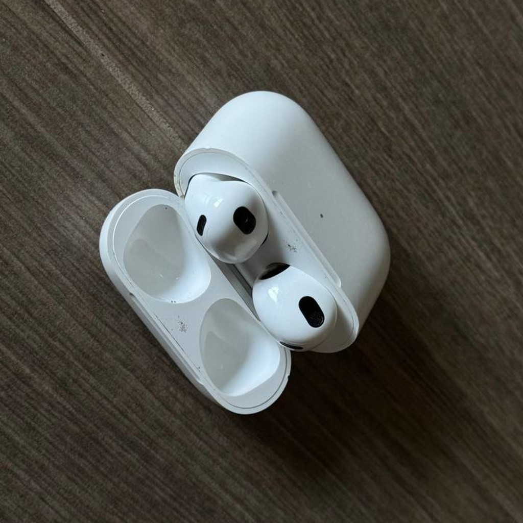 Apple AirPods 3 - Лот №2