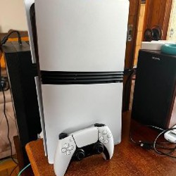 PlayStation 5 Pro - фото 3