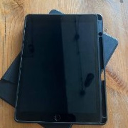 IPad 9 (2021) A2602 64GB - фото 3