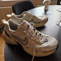 Кроссовки Nike V2K Run - фото 3