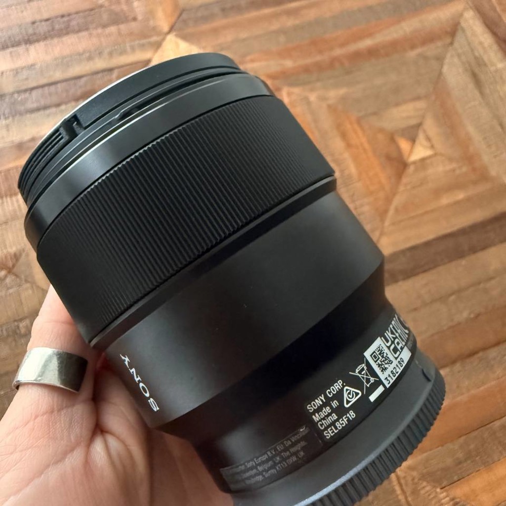 Объектив Sony 80mm 1.8