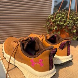 Трекинговые кроссовки Under Armour Women's Charged Maven - фото 2