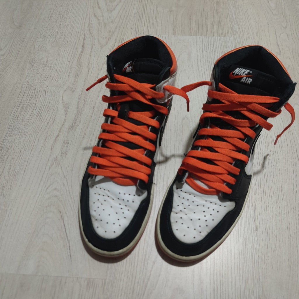 Nike Air Jordan High Retro Electro Orange