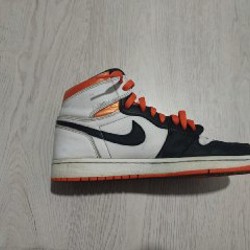 Nike Air Jordan High Retro Electro Orange - фото 9