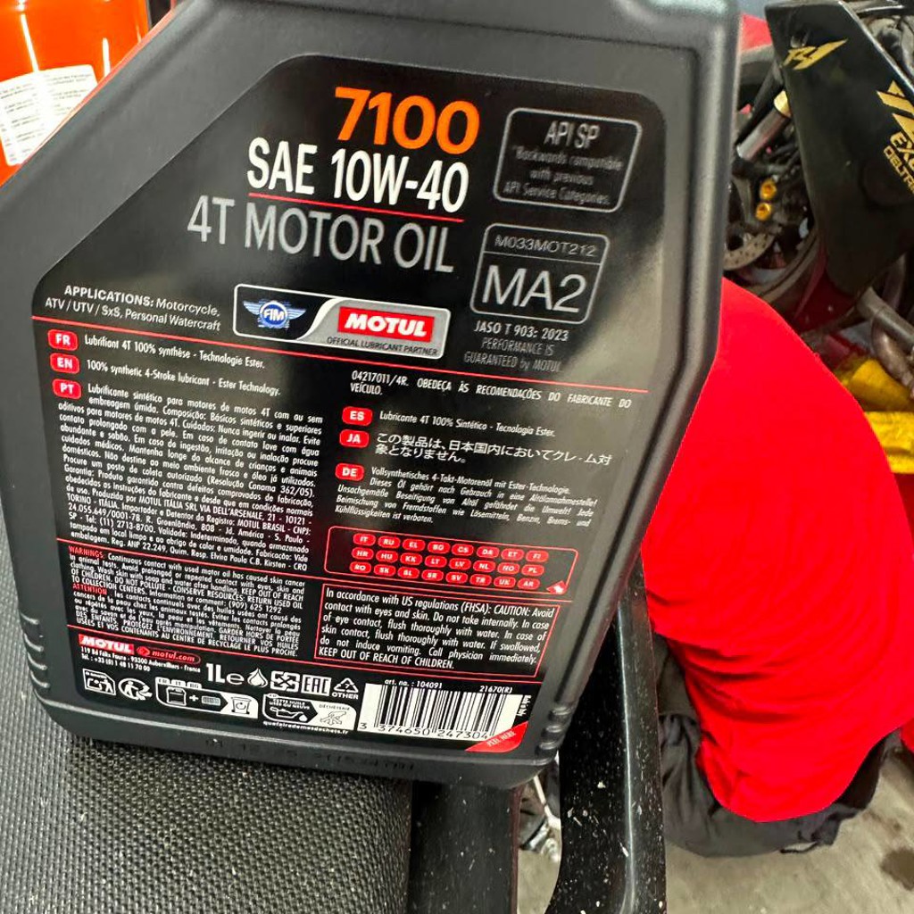 Motul 7100 10w40