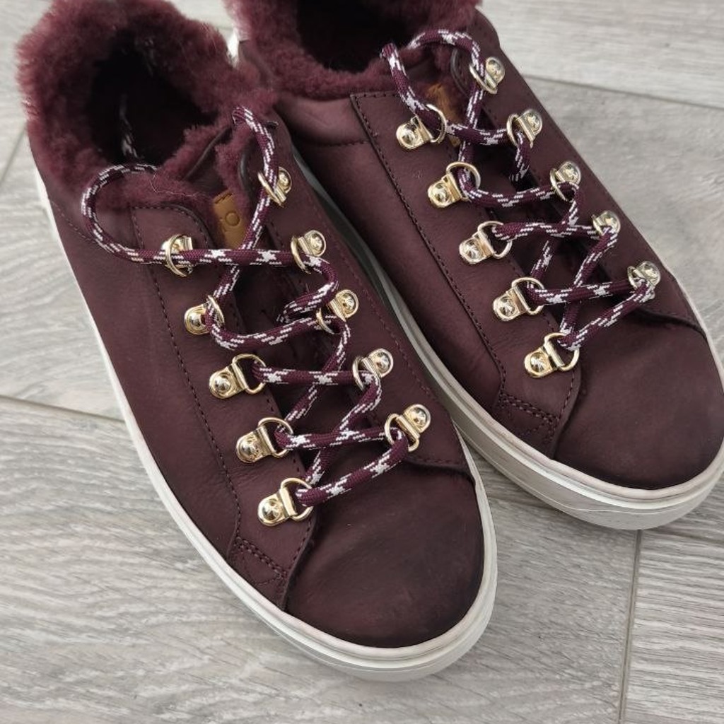 Утеплённые кроссовки Louis Vuitton