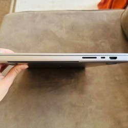 MacBook Pro 16-inch - фото 2