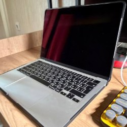 MacBook Air 13 (M3) - фото 2