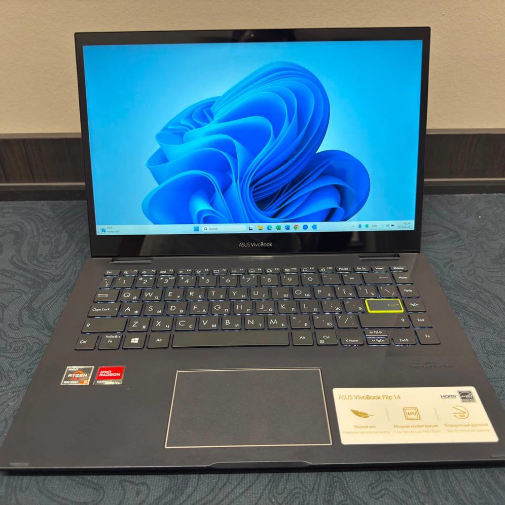 ASUS VivoBook Flip 14