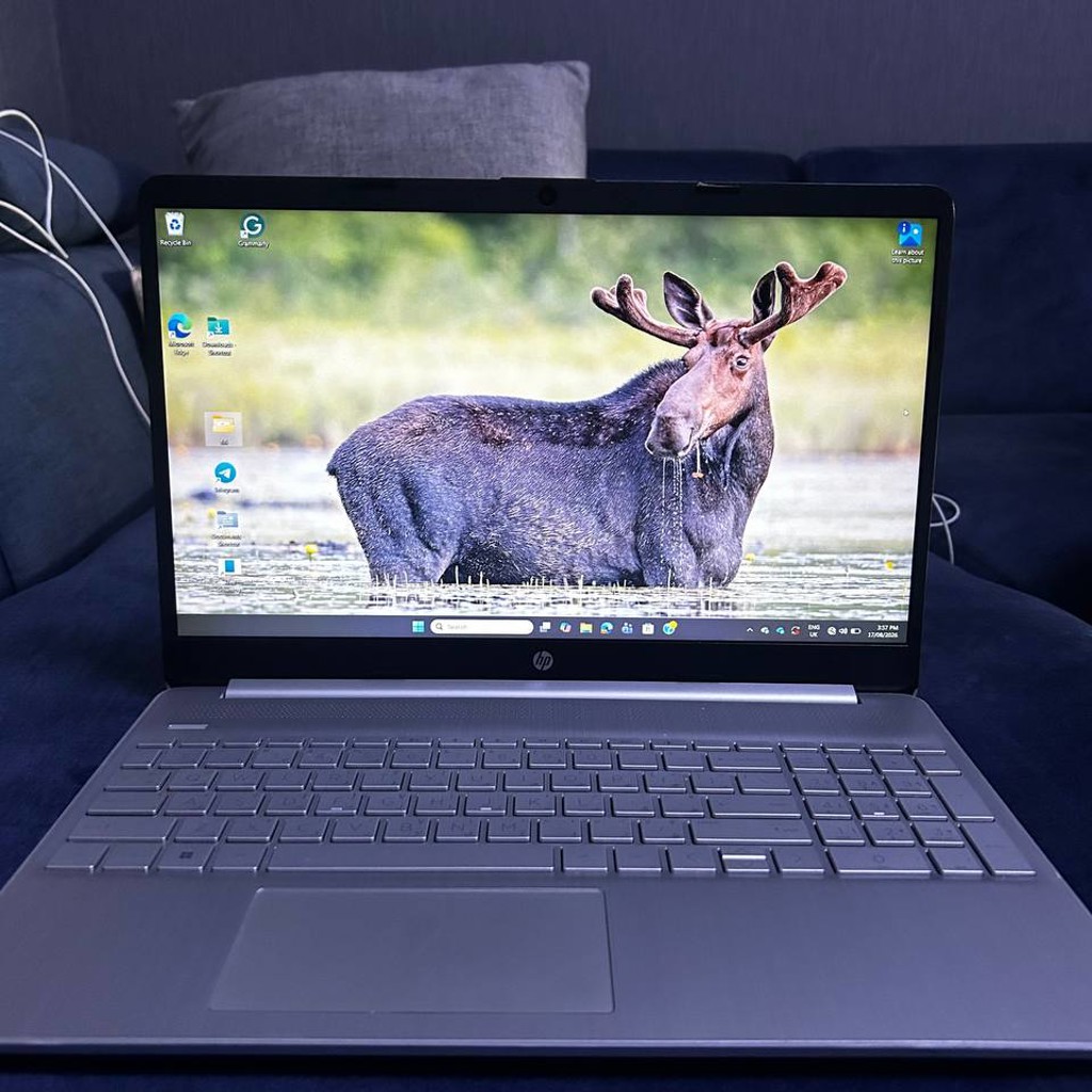 HP Laptop 15s-fq2xxx