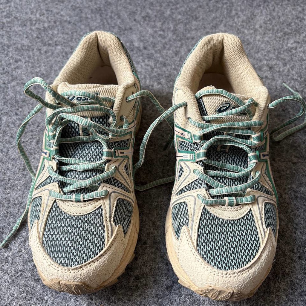 Кроссовки Asics