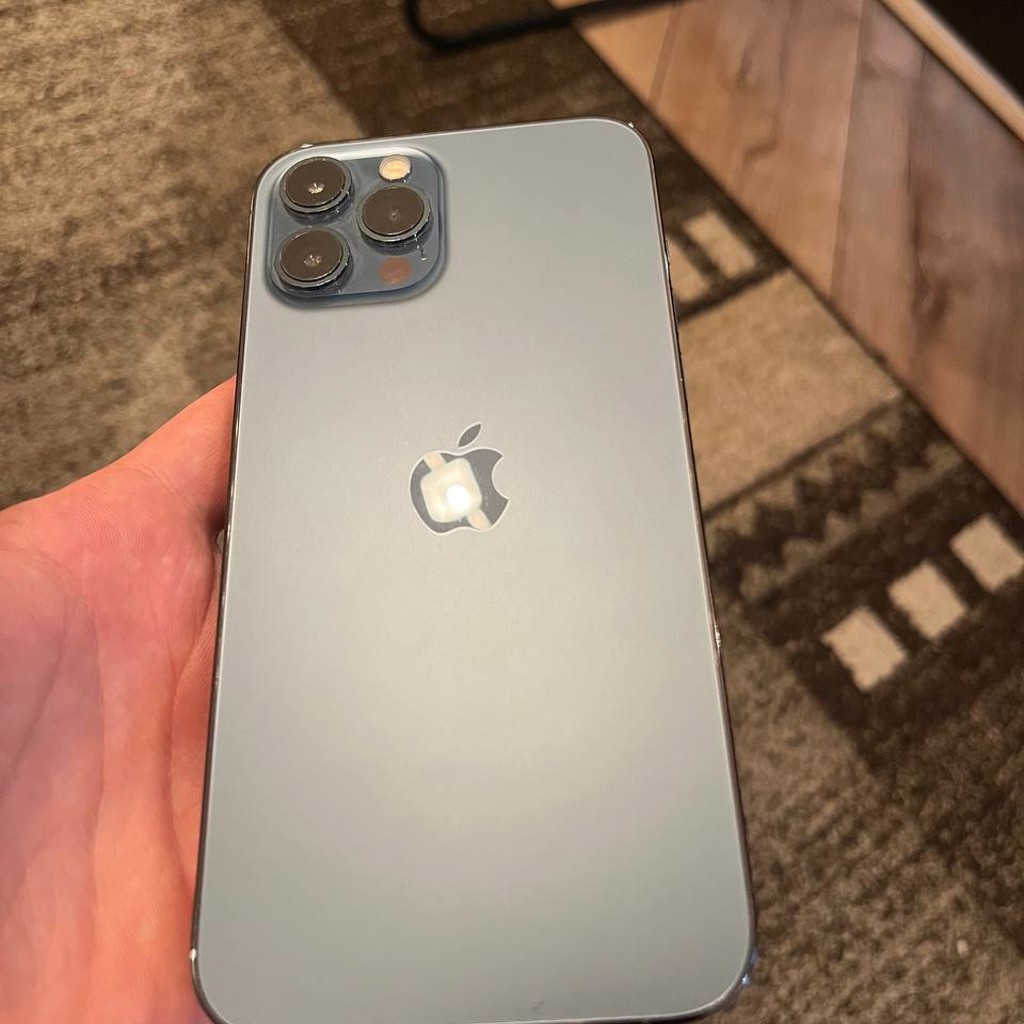 Айфон 12 Pro Max