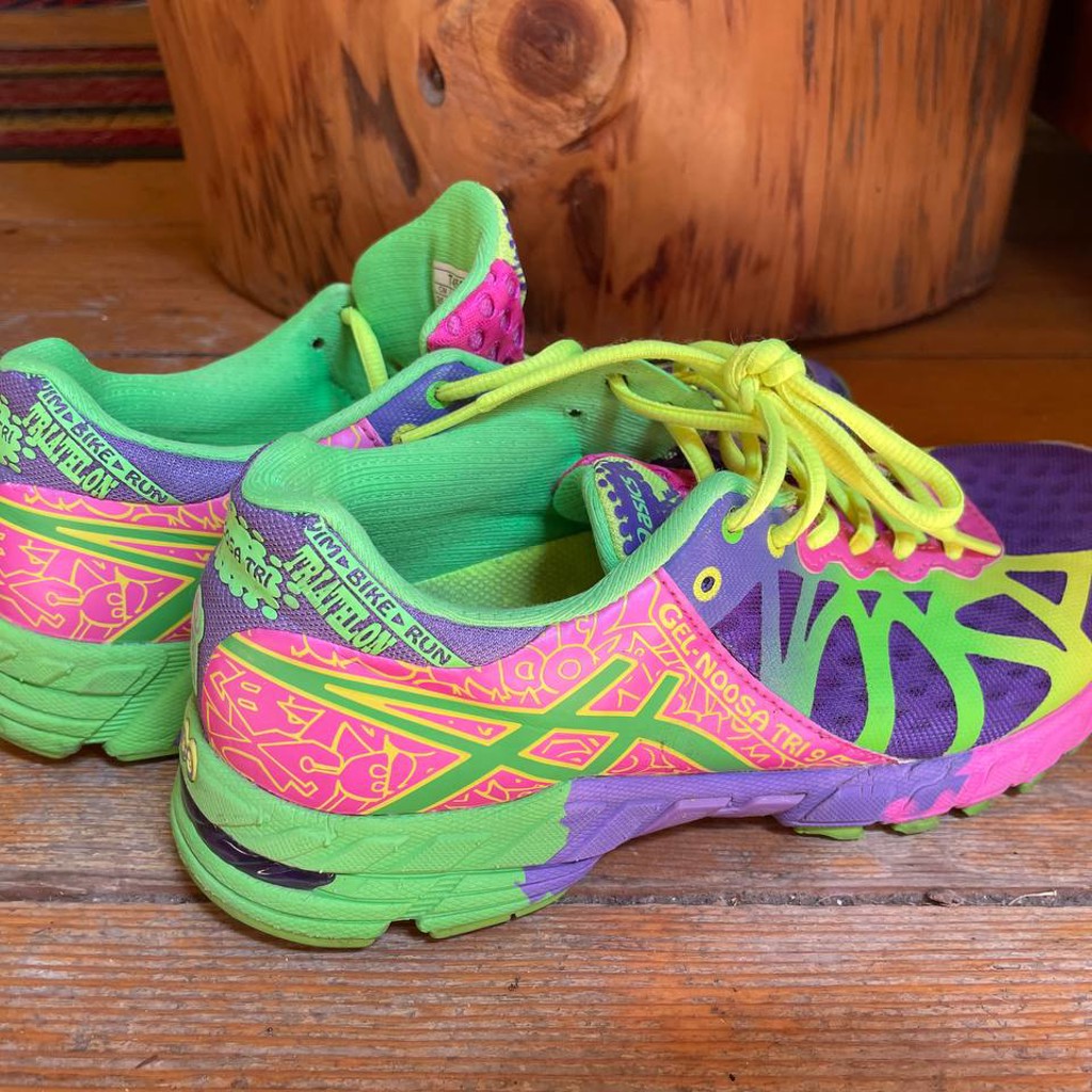 Кроссовки asics gel noosa