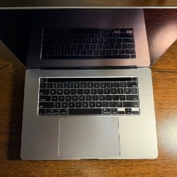 MacBook Pro 16' (2019) - фото 7