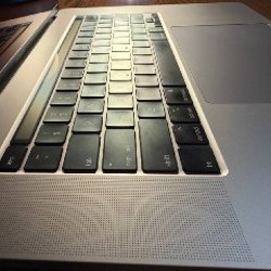 MacBook Pro 16' (2019) - фото 9